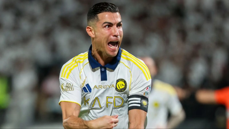 Cristiano Ronaldo ស៊ុតគ្រាប់ទី 100 នៅ Saudi Pro League ខណៈ Joao Felix រកបាន Hat-trick ជួយ Al-Nassr ខិតជិតពានជើងឯក