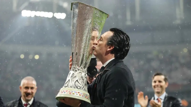 Unai Emery បន្តសរសេរប្រវត្តិសាស្ត្រថ្មី ក្រោយនាំ Aston Villa ឈ្នះ Europa League