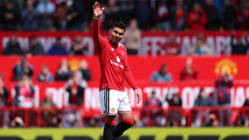 Casemiro ជ្រើសរើសផ្ទេរទៅ Inter Miami CF! អតីតតារារបស់ Real Madrid ត្រៀមរួមក្រុមជាមួយ Lionel Messi បន្ទាប់ពីចាកចេញពី Manchester United